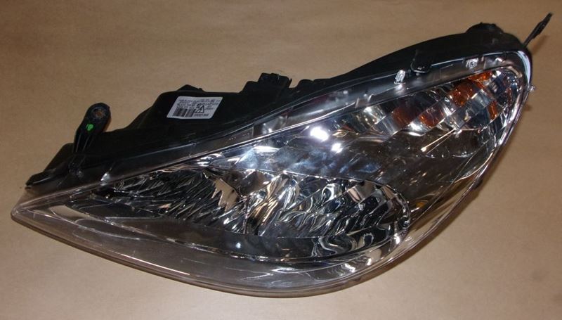 Reflektor Peugeot 607 lewy
