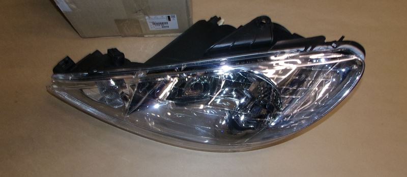 Reflektor Peugeot 206 lewy