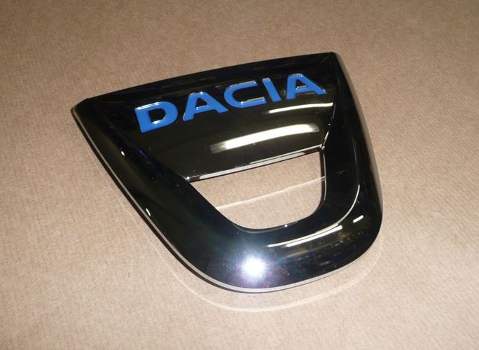Emblemat Dacia przód