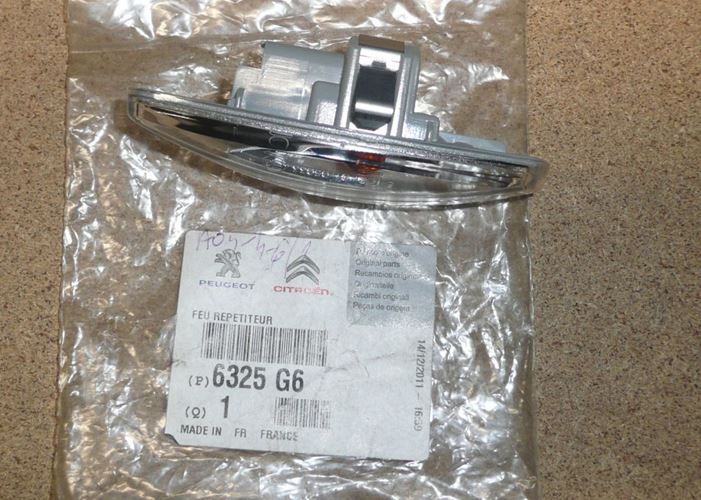 Lampka kierunkowskazu Citroen C3 II, C4, Peugeot 207