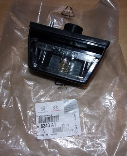 Lampa tablicy rejestracyjnej Citroen Jumpy III tył