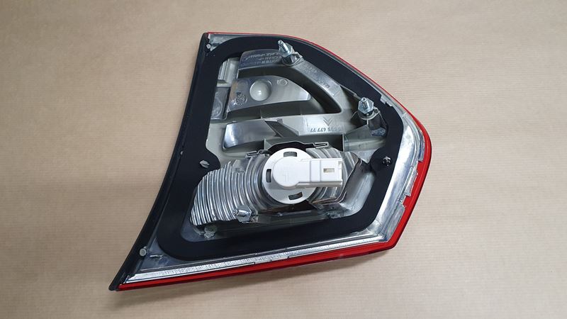 Lampa tylna Citroen C4 Picasso lewa