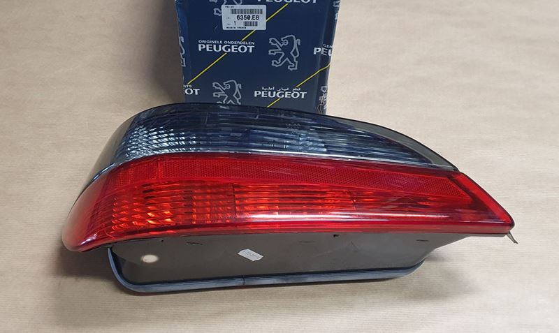 Lampa Tylna Lewa Peugeot 406