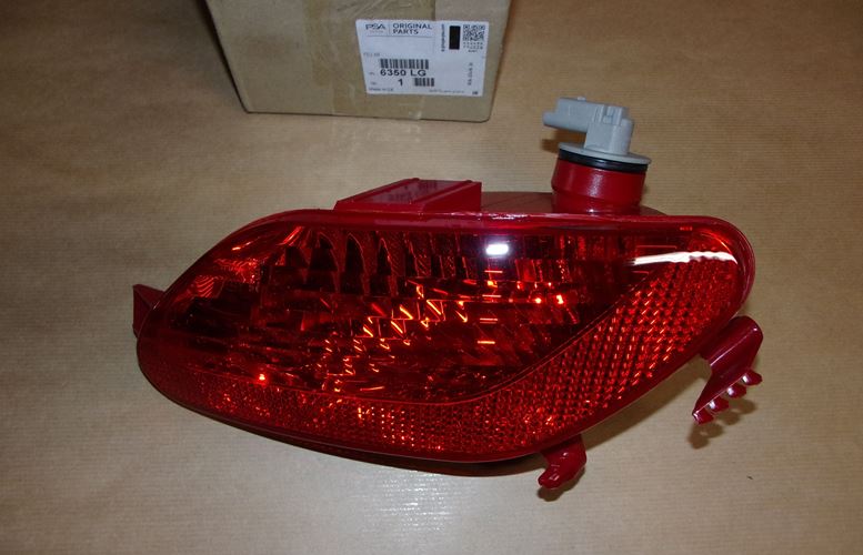 Lampa Przeciwmgłowa Tył Lewa Citroën DS4