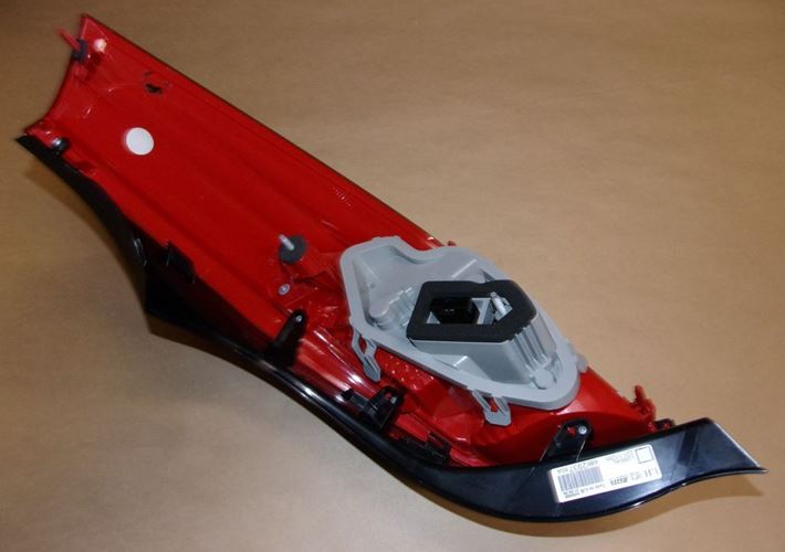 Lampa tylna zespolona Peugeot 508 lewa