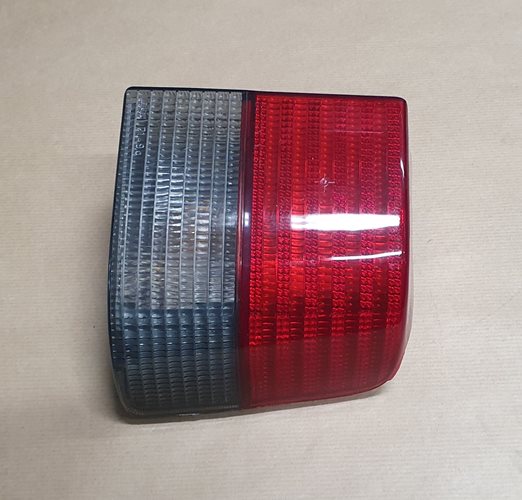 Lampa Tylna Prawa Peugeot 405
