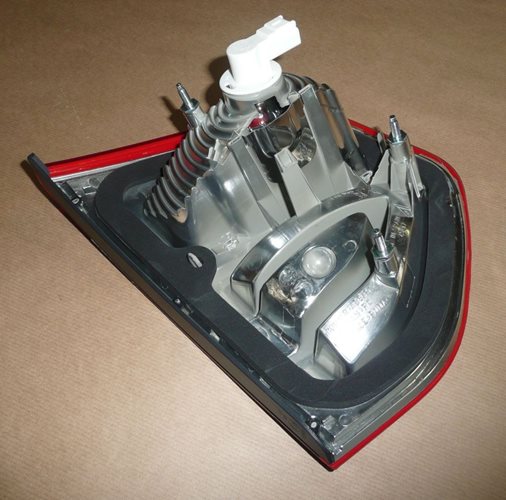 Lampa tylna Citroen C4 Picasso prawa