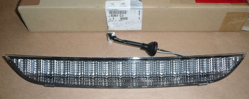 Lampa stopu Citroen C Crosser