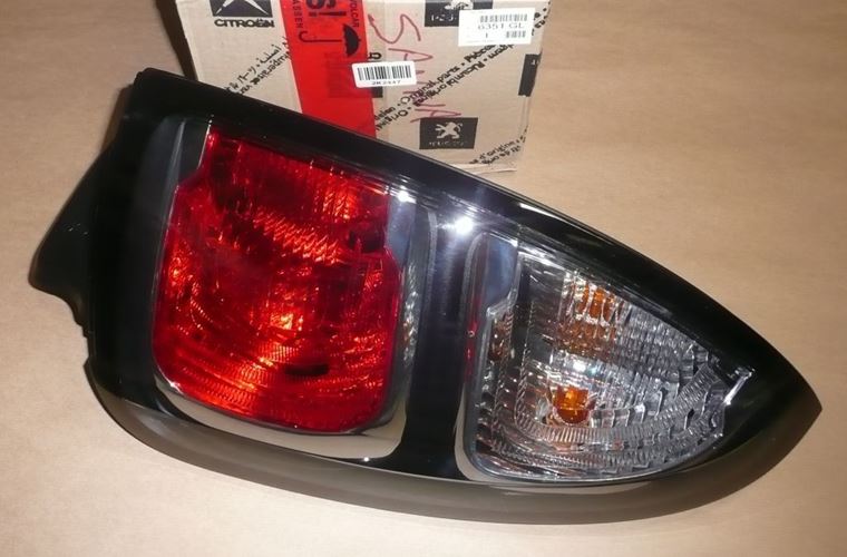 Lampa tylna Citroen C3 Picasso prawa