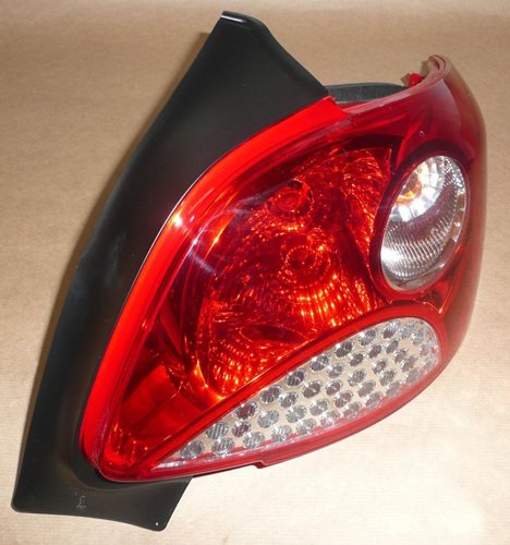 Lampa tylna Peugeot 206+ 2008> prawa