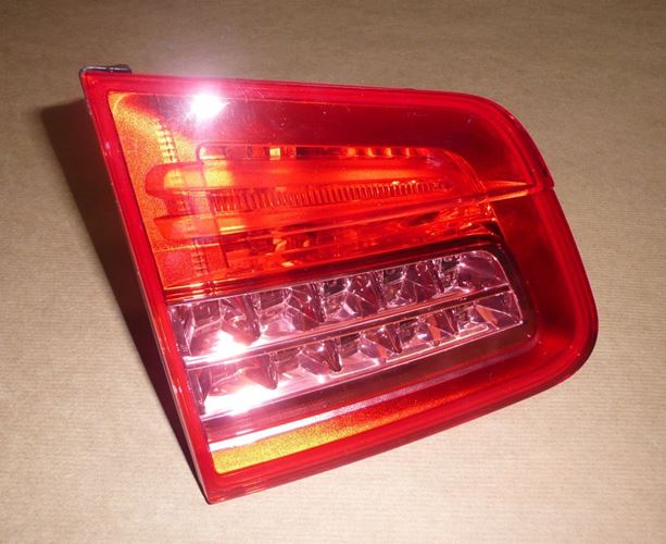 Lampa tylna Citroen C5 (X7) Hatchback 08> lewa