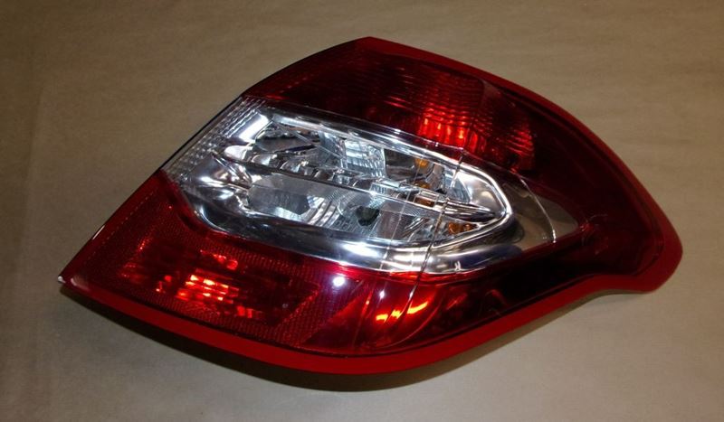 Lampa tylna Citroen C4 III prawa