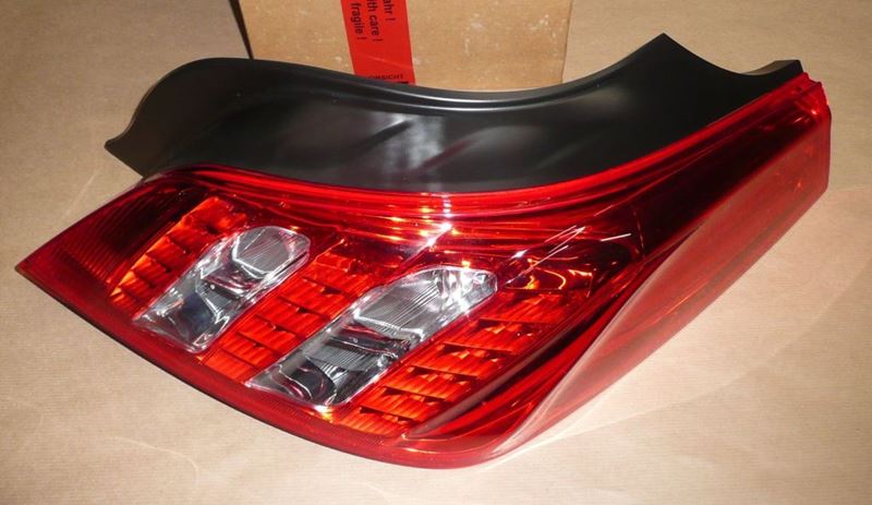 Lampa tylna zespolona Peugeot 508 prawa