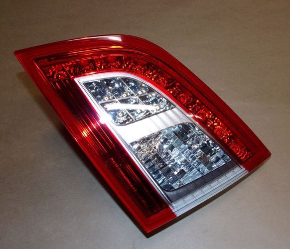 Lampa tylna Peugeot 508 prawa