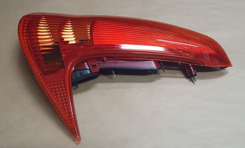 Lampa Tylna Prawa Peugeot 206 SW