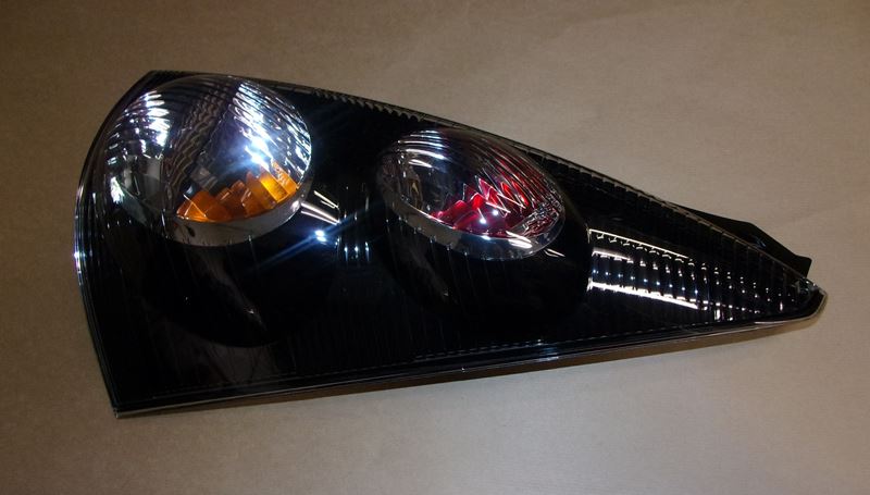 Lampa tylna zespolona Citroen C1 05> prawa