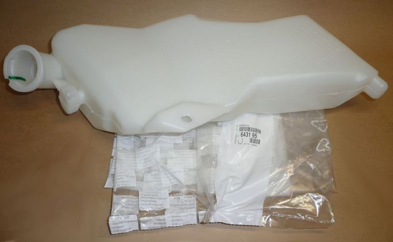 Zbiornik płynu spryskiwacza Peugeot 206 206+
