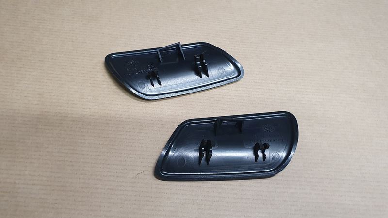 Zaślepka Spryskiwacza Reflektora Peugeot 607