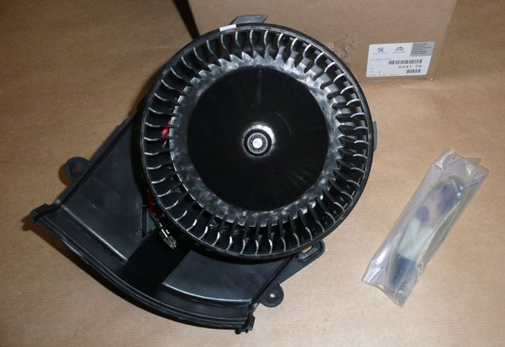 Dmuchawa wentylator nagrzewnicy Citroen C8 Peugeot 807