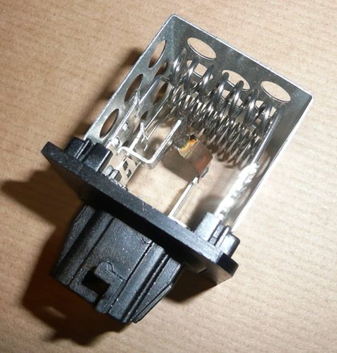 Opornik dmuchawy Peugeot 206 206+