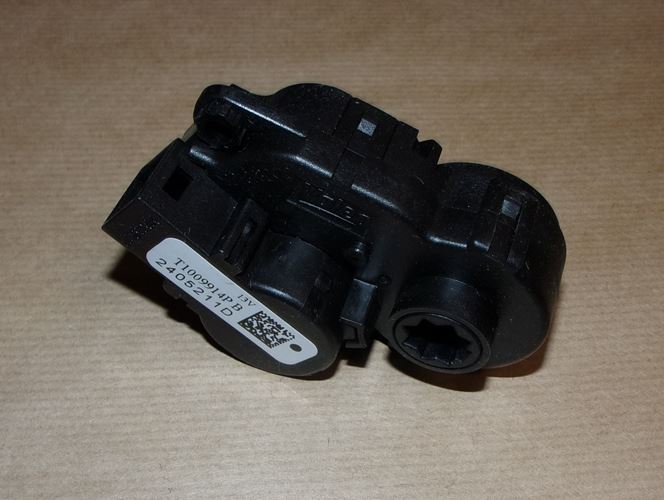 Silniczek regulacji nawiewu Citroen C4 DS4 Peugeot 308