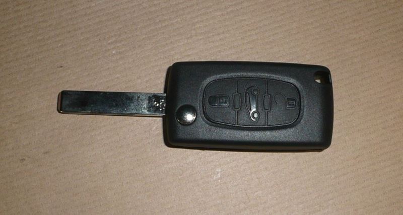 Kluczyk obudowa pilota Peugeot Partner 207 307 308 407 RCZ