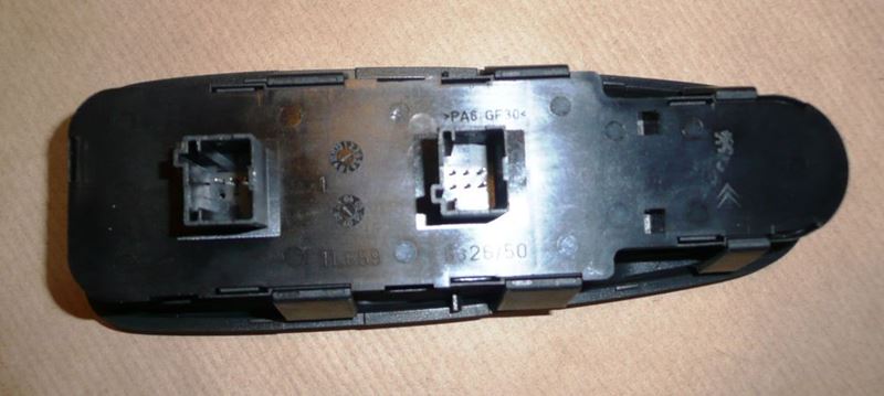 Przycisk podnoszenia i opuszczania szyb Citroen C4 Picasso