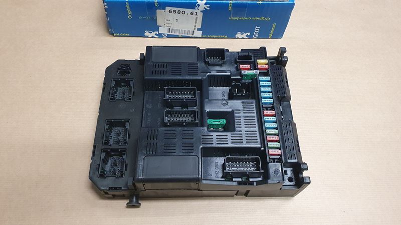 MODUŁ BSI P 307 2.0HDI COMM 2000