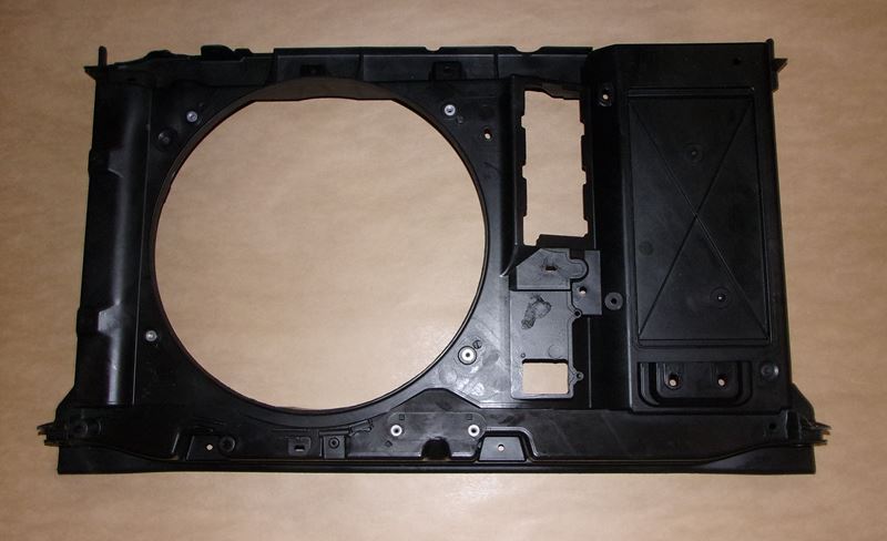 Osłona chłodnicy Citroen C4 DS4 Peugeot 307 308