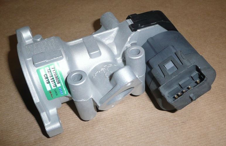 Zawór EGR Citroen C4 C5 C8 Peugeot 307 508 2.0 HDi