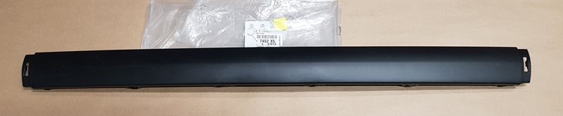Listwa zderzaka Citroen C3 Pluriel tył
