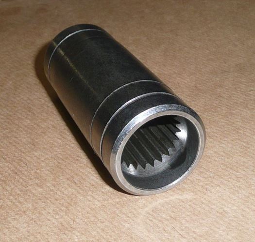 Tuleja półosi T5750 T5869 T5505 23 zęby