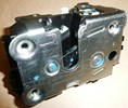 Zamek drzwi Renault Kangoo 98-02 przód prawy