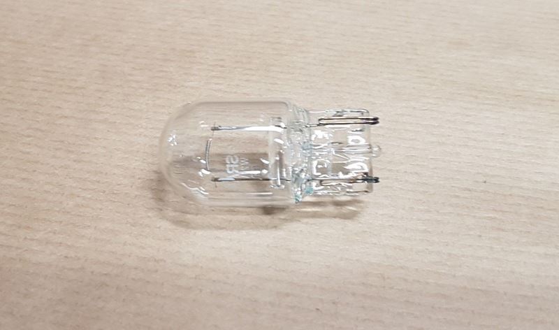 Żarówka 12V W21W cokół W3x16d