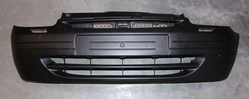 Zderzak Renault Clio II Thalia przód