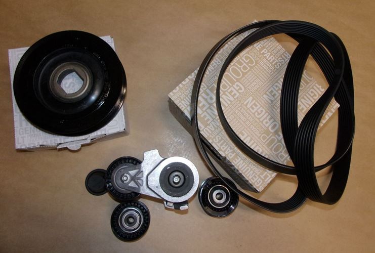 Komplet paska klinowego Renault Laguna III 3.0 Dci