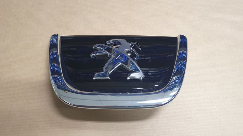 Emblemat Lew Przód Peugeot 308