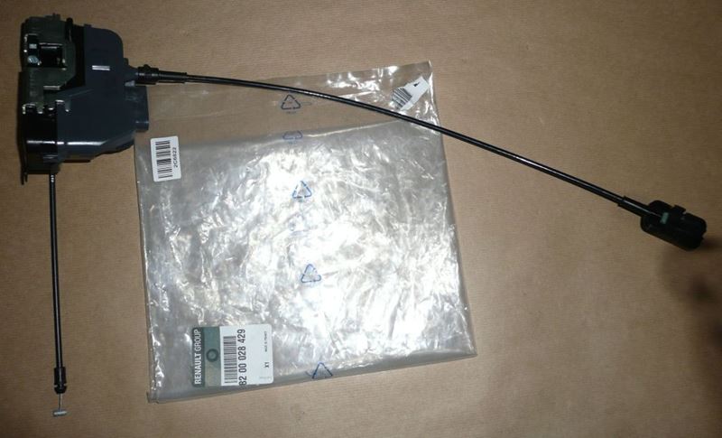 Zamek drzwi Renault Megane II tył prawy 6 PIN