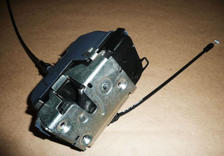 Zamek drzwi Renault Megane II tył prawy 6 PIN