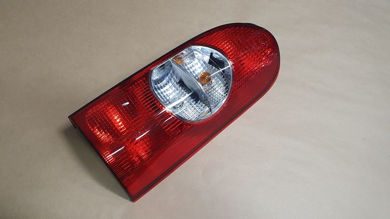 Lampa Tylna Prawa Oryginał - Renault Master II 03-09