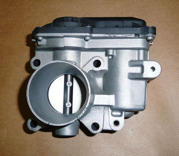 Przepustnica Renault Clio II III IV 1.2