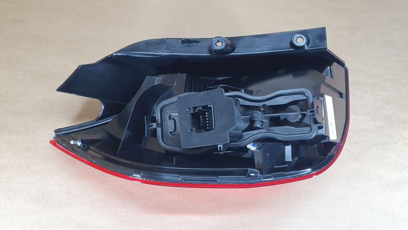 Lampa tylna Renault Scenic II lift prawa