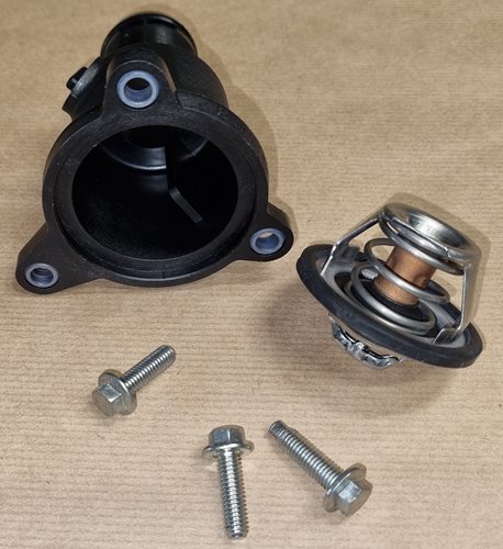 Obudowa termostatu Renault Clio Megane 1.4 1.6