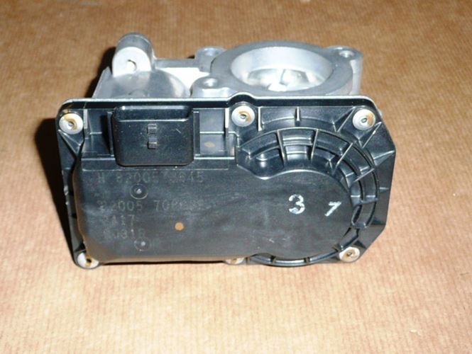 Przepustnica Renault Clio III IV 0.9 TCe