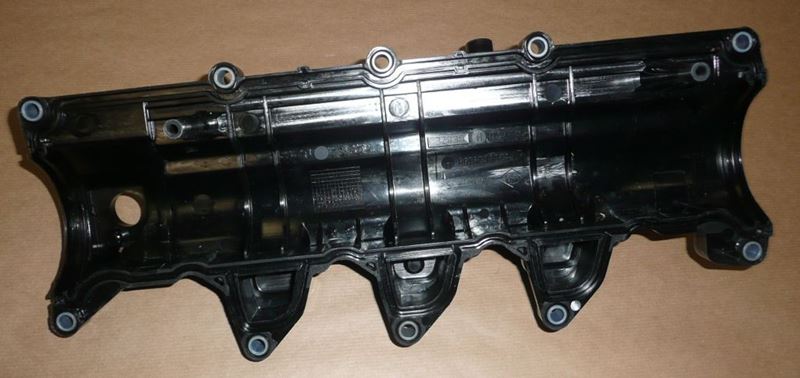 Pokrywa zaworów Renault Clio III 1.5 Dci