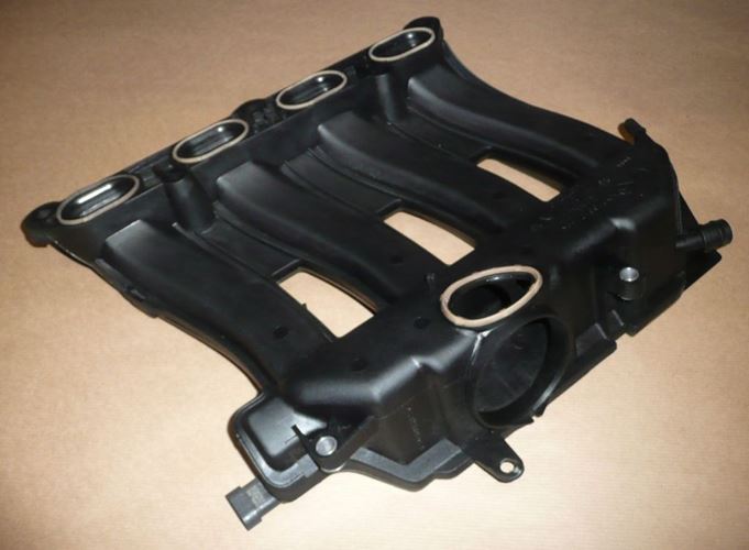 Kolektor ssący Renault Laguna II 2.0 16V