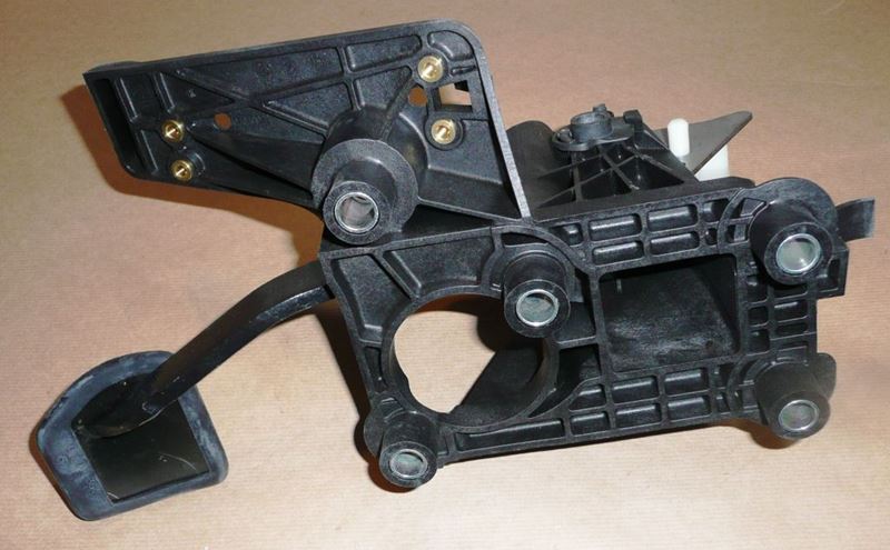 Pedał hamulca Renault Laguna II