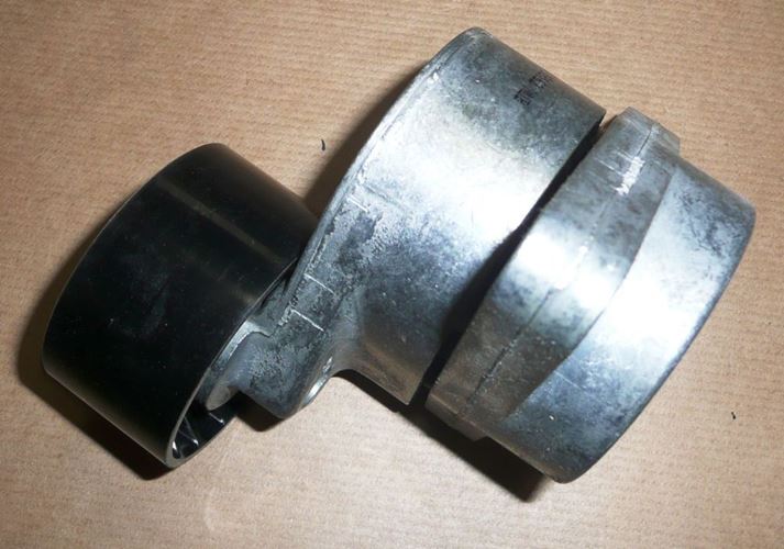 Napinacz alternatora Renault Master II 2.5 Dci