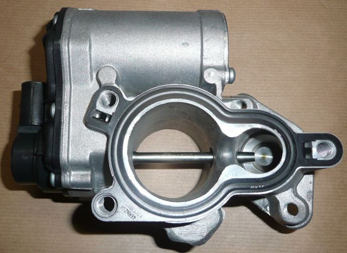 Zawór EGR Renault Laguna II Trafic II 2.0 Dci