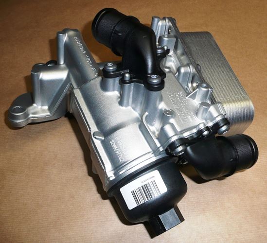 Chłodnica oleju Renault Laguna Megane 2.0 Dci